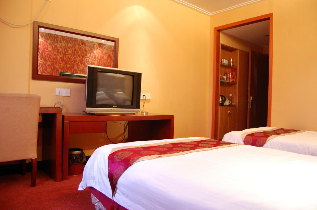 Jinyao Business Hotel Jivu Szoba fotó