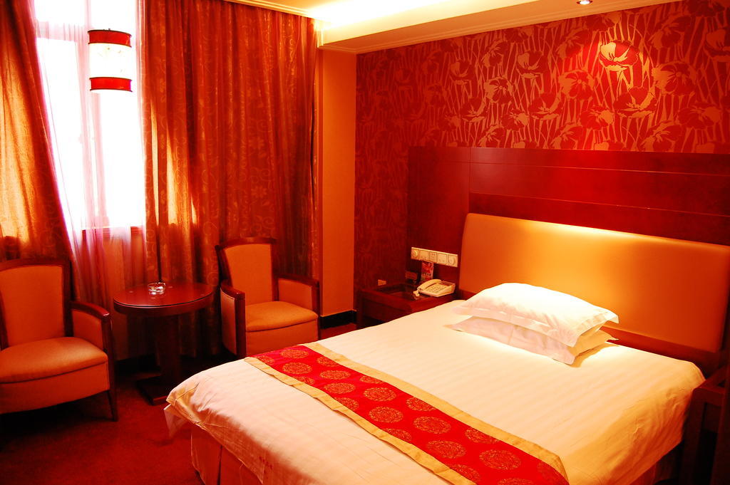 Jinyao Business Hotel Jivu Szoba fotó